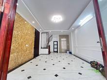 Hình ảnh Bán nhà Cổ LInh-Long Biên nhà 42m 6 tầng lô góc, thang máy- ô tô