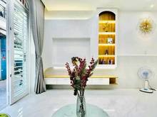 Hình ảnh Nhà mới 3 phòng ngủ, xây BTCT, sân thượng