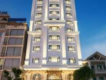 Hình ảnh Nhà VIP View đẹp tại CMT8  Q,3 4.5x27m trệt, 2 lầu, st Giá:22,5Tỷ