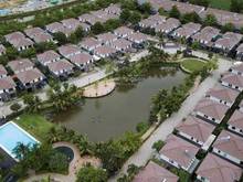 Hình ảnh Cần tiền nên bán gấp căn biệt thự Bình Hưng huyện Bình Chánh, shr