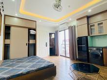Hình ảnh CHDV Cao Cấp mặt phố Cự Lộc *FULL ĐỒ CAO CẤP-THANG MÁY-Ô TÔ ĐỖ CỬA*