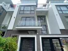 Hình ảnh Cho thuê nhà 63B Thạch Thị Thanh - 5 Tầng có thang mấy