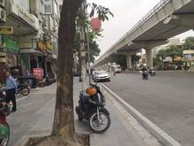 Hình ảnh Bán nhà Hồ Tùng Mậu 82m2, phân lô vỉa hè ô tô tránh, thông sàn KD