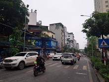 Hình ảnh Nhà mặt phố Vũ Trọng Phụng gần ngã tư Quan Nhân gần trường học, cđ
