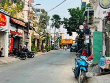Hình ảnh Bán nhà C4 mặt tiền đường khu Thảo Điền. Đất nở hậu