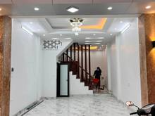 Hình ảnh Bán nhà Hào Nam Đống Đa, ngõ nông: DT 31m2 x 4 tầng. MT3.5m giá 3.x tỷ