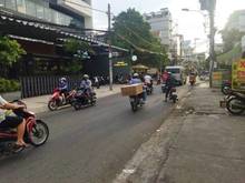 Hình ảnh Cho thuê nhà 4A Trường Sơn, p10 Q10 cư xá bắc hải