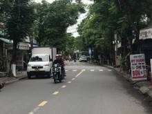 Hình ảnh Nhà MT Tôn Đản Khu Sầm Uất Cho Thuê GIá Rẻ