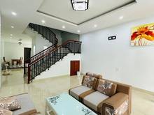 Hình ảnh Cho thuê nhà sân vườn gần biển 4PN full Nt Sơn Trà