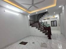 Hình ảnh Siêu chất - 6 ngủ - Bãi xe sát nhà - Bán nhà Tư Đình, Long Biên