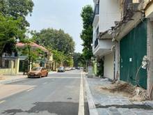 Hình ảnh Chính chủ gửi bán gấp nhà ngõ 8 Võng Thị Tây Hồ 50m 7 tầng thang máy