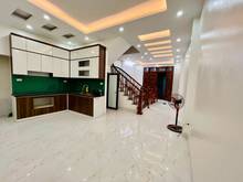 Hình ảnh Bán nhà 5,3 tỷ ngõ phố Lê Thanh Nghị HBT .DT 52m2x5T ngõ thông