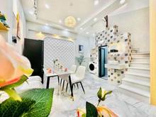 Hình ảnh Nhà 4 tầng đẹp lung linh - Võ Văn Tần , F6 , Q3 - SHR