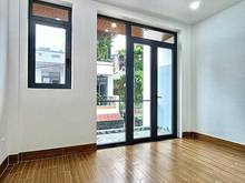 Hình ảnh Nhà phường 11 quận 5 hẻm xe ba gác giá chỉ 2ty009 tặng kèm nội thất