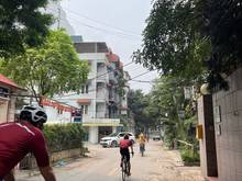 Hình ảnh Gia đình cần bán 200m2, mặt phố tô ngọc vân,  tây hồ, đường 10m