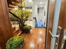 Hình ảnh Chính chủ bán nhà 60m2 5 Tầng HXH Quận Tân Phú.