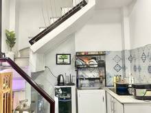 Hình ảnh Nhỉnh 2 Tỷ, Nhà TT Quận 10 Lê Hồng Phong 30m SD, BTCT  Nhà mới ở Ngay