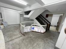 Hình ảnh Cho thuê nguyên căn mặt tiền 6m đường Nguyễn Thiện Thuật, Q3