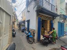 Hình ảnh 6,5tr/th: 1 trệt, 2lầu, 2Pn 2wc, sân thượng: hẻm 756 Đoàn Văn Bơ