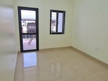 Hình ảnh Bán gấp nhà mới Phạm Văn Đồng 40m2, 5T, cách mặt đường 50m, chỉ 5 tỷ.