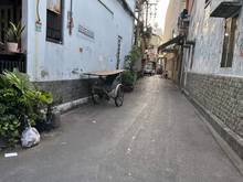 Hình ảnh Đường xe tải 5M hẻm 107 Phạm Văn Hai, Thông sang Bùi Thị Xuân,