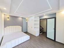 Hình ảnh Nguyễn khoái - nhà mới ở ngay - 30m x 5 tầng - gần phố - ô tô sát nhà