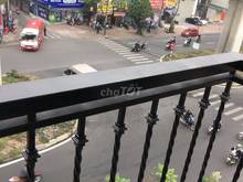 Hình ảnh Cho thuê mặt phố Hoàng Cầu 40m, 2 tầng vỉa hè rộng lối đi riêng