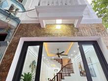 Hình ảnh Cho thuê nhà riêng ngõ 161 Thịnh Quang Đống Đa diện tích 60m2 x 5 tâng