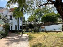 Hình ảnh Cho thuê biệt thự hồ bơi Thảo Điền, Nguyễn Ư Dĩ, 980m2 đất cả sân vườn