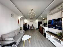 Hình ảnh cô bán căn green valley 4,3 tỷ lầu 3 dt 88m2, 3pn ngay bv pháp việt