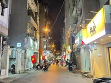 Hình ảnh Hiếm,Bán Nhà Mặt Ngõ Kinh Doanh Hào Nam,Đống Đa.DT 35m2 x Giá 5,35 Tỷ