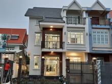 Hình ảnh Cho thuê nhà nguyên căn 10x17m, hầm 1 trệt 2 lầu, tiện làm văn phòng