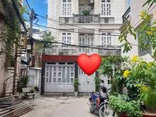 Hình ảnh kẹt tiền bán căn nhà 3 lầu đường hoàng hoa thám , quận Bình Thạnh