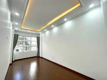 Hình ảnh Bán nhà đẹp đầu ngõ Hoàng Hoa Thám, giá 10.5 tỷ, 50m2x7T, lô góc