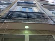 Hình ảnh Cho thuê NC ở mai Văn Ngọc p10 PN. 1trệt,2lầu,ST. 5pn,4wc, cọc 1th