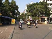 Hình ảnh Bán nhà ngõ 71 Linh Lang, 70mx 5 tầng ô tô tránh, kinh doanh
