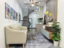 Hình ảnh Bán nhà phố Tôn Đức thắng, Đống Đa 27m2. 5 tầng. Giá 3.15 tỷ về ở luôn