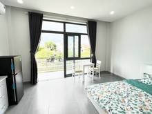 Hình ảnh CHDV bancol lớn, cửa sổ trời view sông - Ở LIỀN