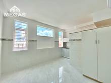 Hình ảnh Phòng không giới hạn người ở đi bộ đến VLU có cửa sổ thoáng thang máy