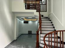 Hình ảnh Nhà Xây Mới CỔ ĐIỂN A 42m2 5 Tầng Gía Rẻ Chỉ 3,2 Tỷ