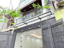 Hình ảnh Hót.nhà đẹp , thang máy ,kinh doanh ô tô vào nhà quận hai bà trưng.