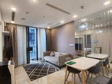 Hình ảnh Vinhomes Golden River  - 2 Bedrooms, River View   - Giá: 3 tỷ 670 tr