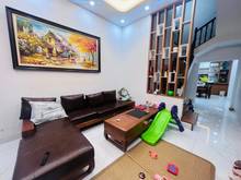 Hình ảnh Bán nhà đường thái hà, nhà đẹp ỏ ngay,  dt: 50m x 4 tầng, giá 7,5 tỷ