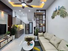Hình ảnh Cạnh chỗ gửi ô tô, 02 thoáng, bán nhà Thái Hà 59.5 m2 giá 6.85 tỷ