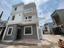 Hình ảnh Bán nhà mới 1 trệt 2 lầu hẻm xe 2 xe hơi phường Bửu Long