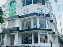 Hình ảnh Cho thuê nhà góc 3 MT khu Phan Xích Long. Hầm 4 tầng. DT 10x18m