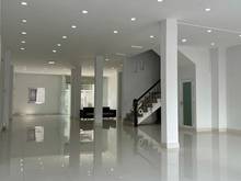 Hình ảnh Cho thuê nhà 8x20 mới đẹp 3 lầu đgTrường Chinh,Tân Hưng Thuận, Quận 12
