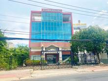Hình ảnh Cho thuê tòa Nhà 4 Lầu Mặt Tiền Trần Xuân Soạn. P, Tân Kiểng , Quận 7