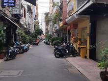 Hình ảnh Cho thuê nhà nguyên căn hẻm lớn 135 Trần Hưng Đạo,Q.1. DT 4,1x16m.