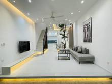 Hình ảnh Bán nhà trung tâm quận 10, đường Nguyễn Tri Phương